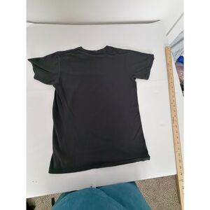 Liquid Blue: Pink Floyd the dark side of the moon black tee Small